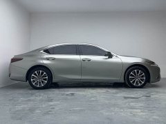 Lexus ES 2022 200 Excellence Edition - ფოტო 8