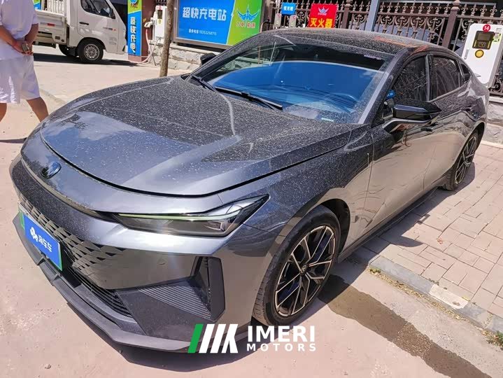Changan UNI-V Smart Electric iDD Blue Whale Smart iDD 136km Smart