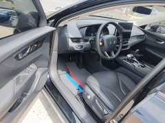 Hongqi E-QM5 2021 Charging T3 version 4 seats - ფოტო 16