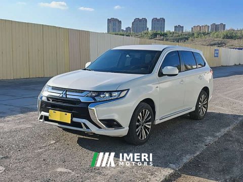 2023 Outlander 2021 facelift 2.0L 2WD smooth version 5 seats - ავტომობილი ჩინეთიდან