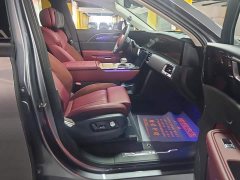 Hongqi E-HS9 690km flagship version six seats - ფოტო 8