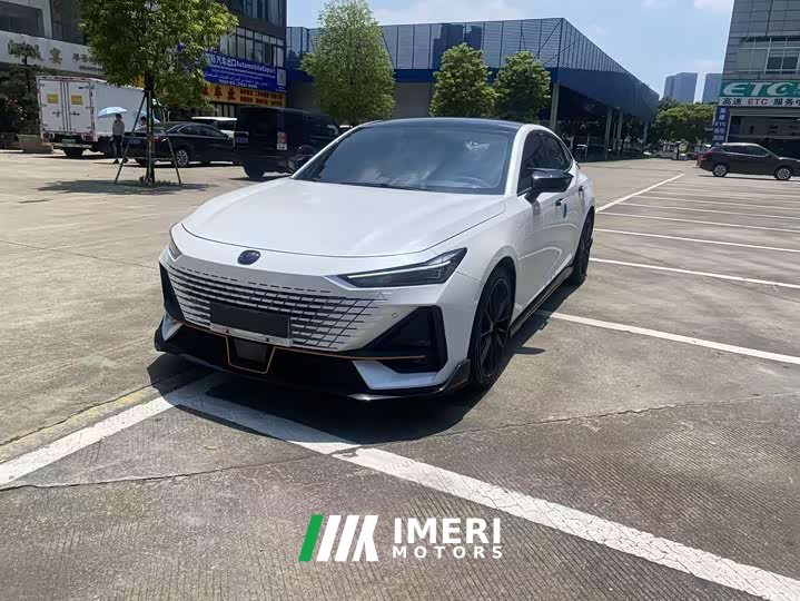 Changan UNI-V 2022 1.5T sports version