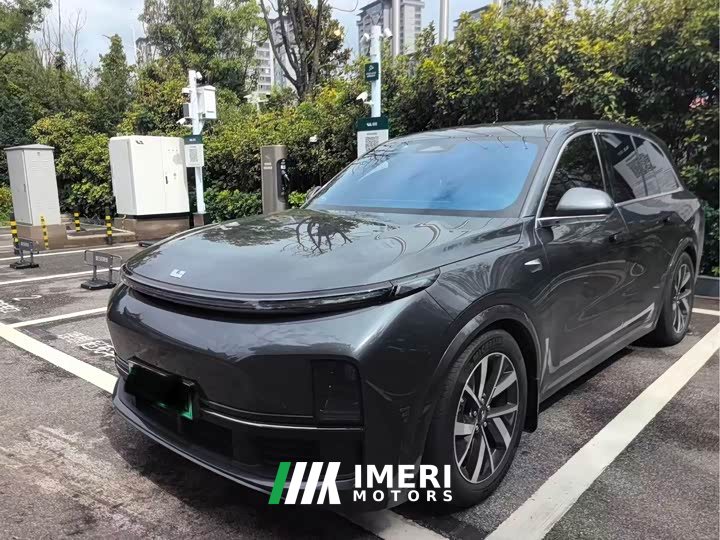 Li Auto Ideal L8 Pro