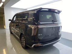 Hongqi HS5 facelift 2.0T Zhilian Qixiang four-wheel drive version - ფოტო 15