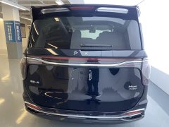 Hongqi HS5 facelift 2.0T Zhilian Qixiang four-wheel drive version - ფოტო 16