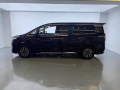 Hongqi HS5 facelift 2.0T Zhilian Qixiang four-wheel drive version - ფოტო 4