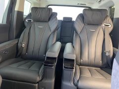 Hongqi HS5 facelift 2.0T Zhilian Qixiang four-wheel drive version - ფოტო 8