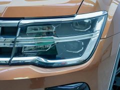 Volkswagen Touron 380TSI four-wheel drive luxury version - ფოტო 2