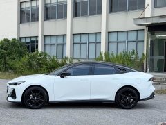 Changan UNI-V 2024 1.5T high-energy version - ფოტო 7