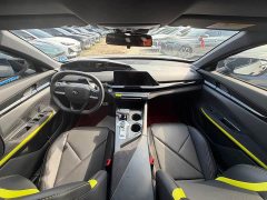 Changan UNI-V 2022 1.5T sports version - ფოტო 6