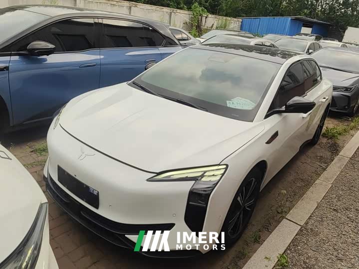 Hongqi EH7 820 Pro