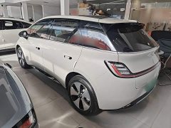 Baojun Yunduo 2023 460 Max - ფოტო 5