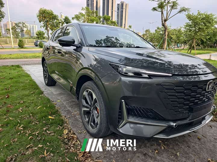 Changan UNI-K 2.0T two-wheel drive enjoyment