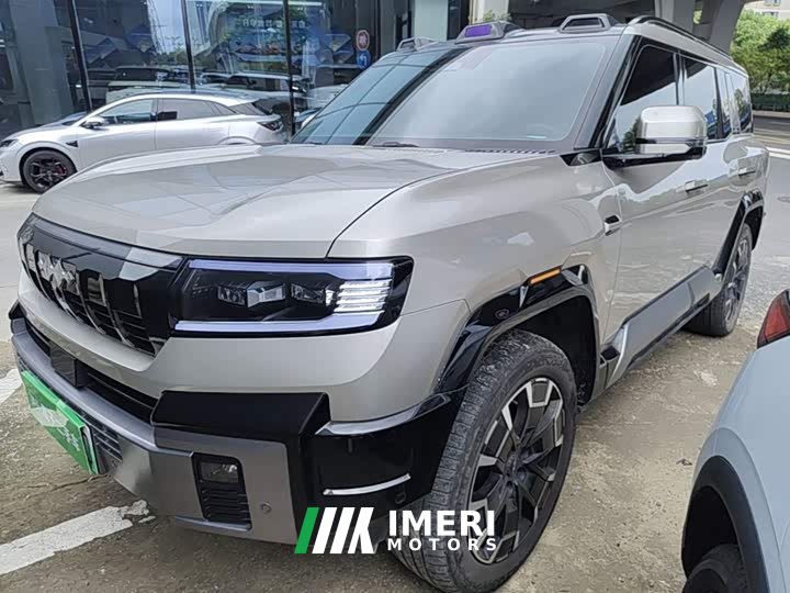 Fangchengbao Leopard 8 2025 Zhiyong flagship version 7 seats