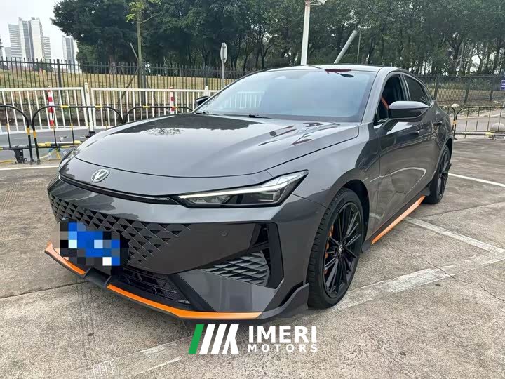 Changan UNI-V 1.5T noble sports