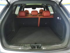 Hongqi HS6 PHEV 2026 220 four-wheel drive smart hybrid version - ფოტო 4