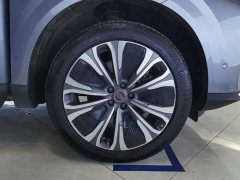 Hongqi HS6 PHEV 2026 220 four-wheel drive smart hybrid version - ფოტო 6
