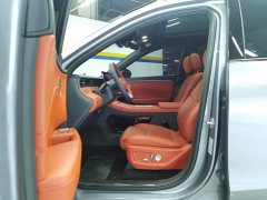 Hongqi HS6 PHEV 2026 220 four-wheel drive smart hybrid version - ფოტო 9