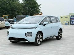 Baojun Yunduo 2023 460 Max Lingxi Edition - ფოტო 1