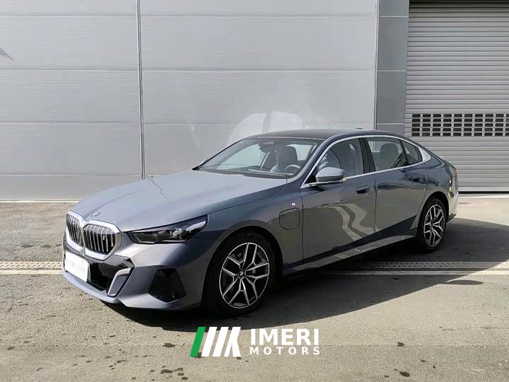 BMW i5 eDrive 35L Exclusive M Sports Package