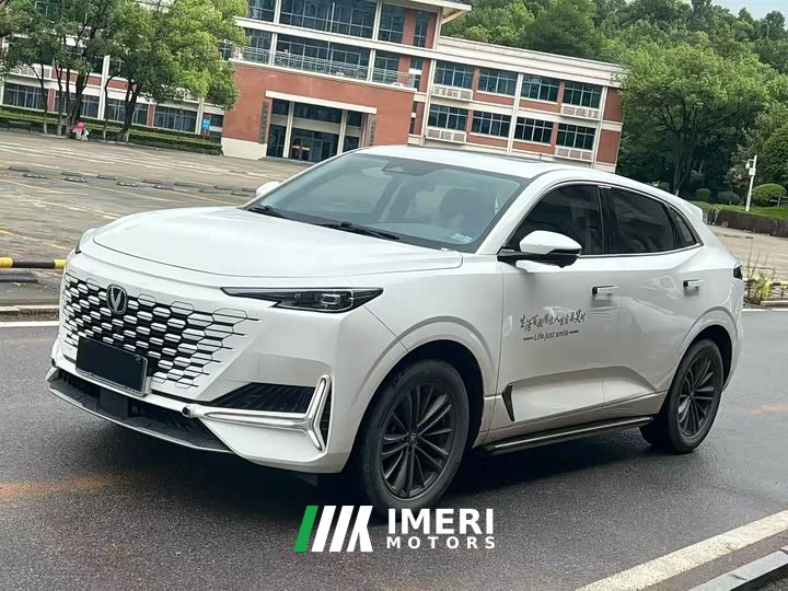 Changan UNI-K 2.0T two-wheel drive Yueshang
