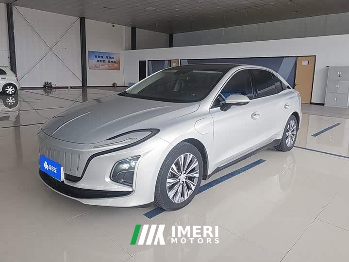Hongqi E-QM5 431km Charging Enjoyment Edition