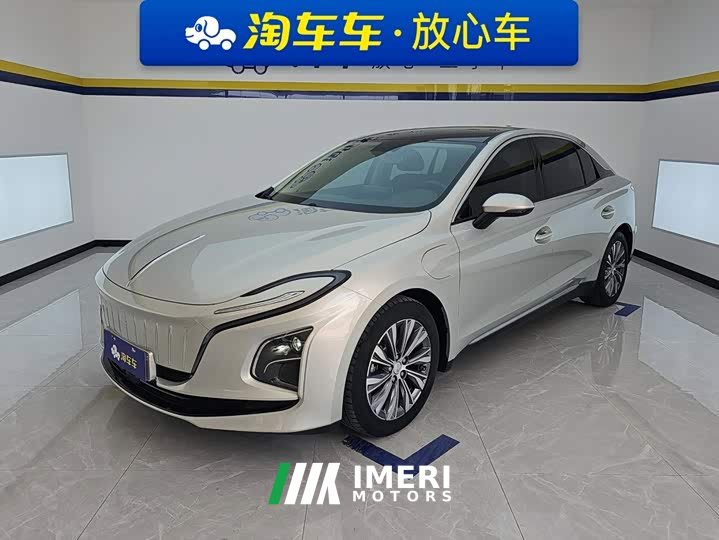 Hongqi E-QM5 431km Charging Enjoyment Edition