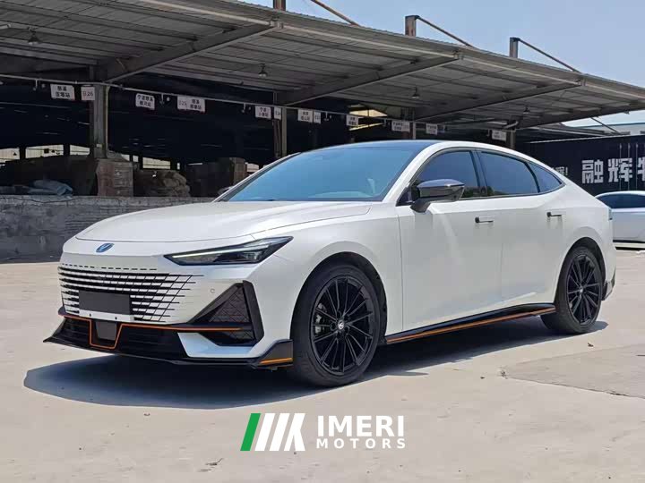 Changan UNI-V 2022 1.5T sports version