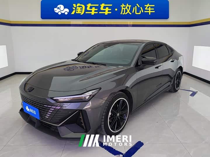 Changan UNI-V 1.5T premium