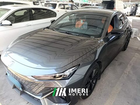 2023 Changan UNI-V 2022 1.5T Deluxe - ავტომობილი ჩინეთიდან