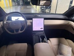NIO ET5T 2023 75kWh Touring - ფოტო 10