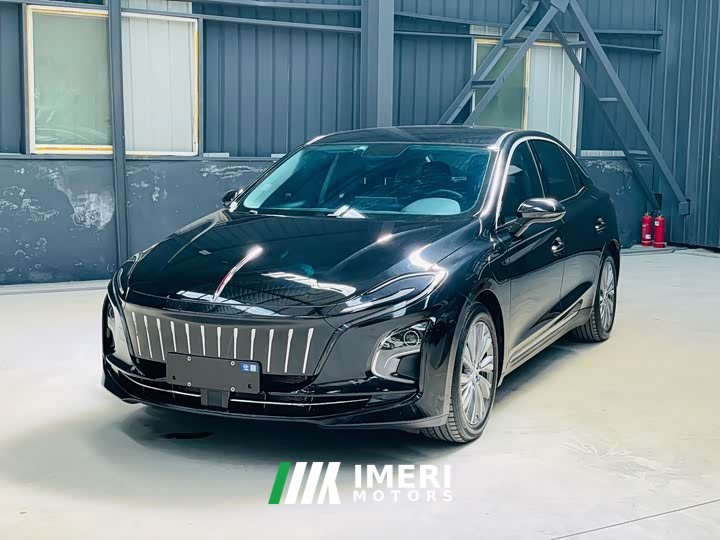 Hongqi E-QM5 2022 431km Charging Enjoyment Edition