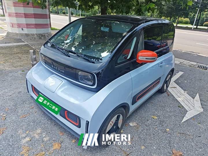 Baojun KiWi EV Artist Lithium Iron Phosphate