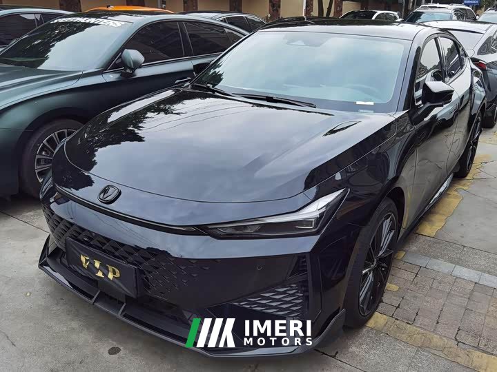Changan UNI-V 1.5T noble sports