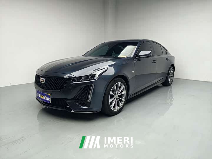Cadillac CT5 28T Leading Sport