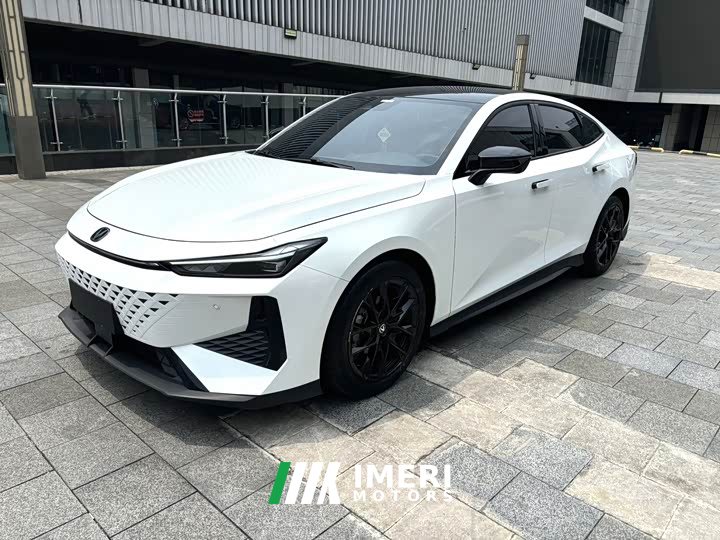 Changan UNI-V 1.5T premium