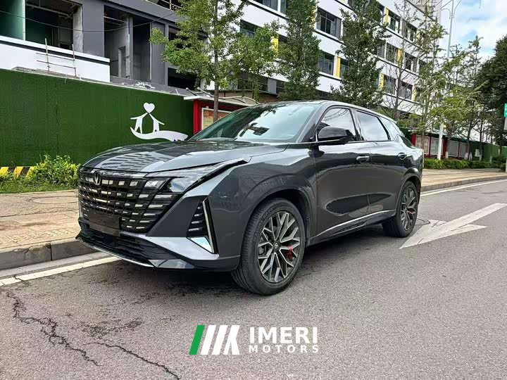 Changan UNI-Z 1.5T premium