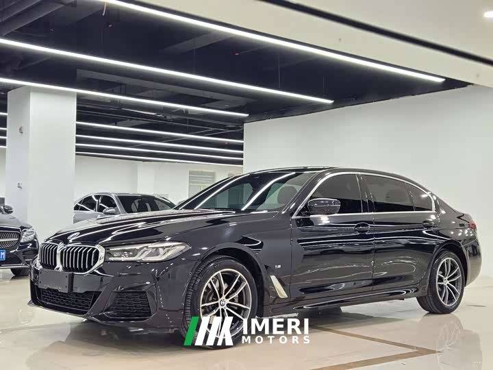 BMW 5 Series 2022 525Li M Sports Package