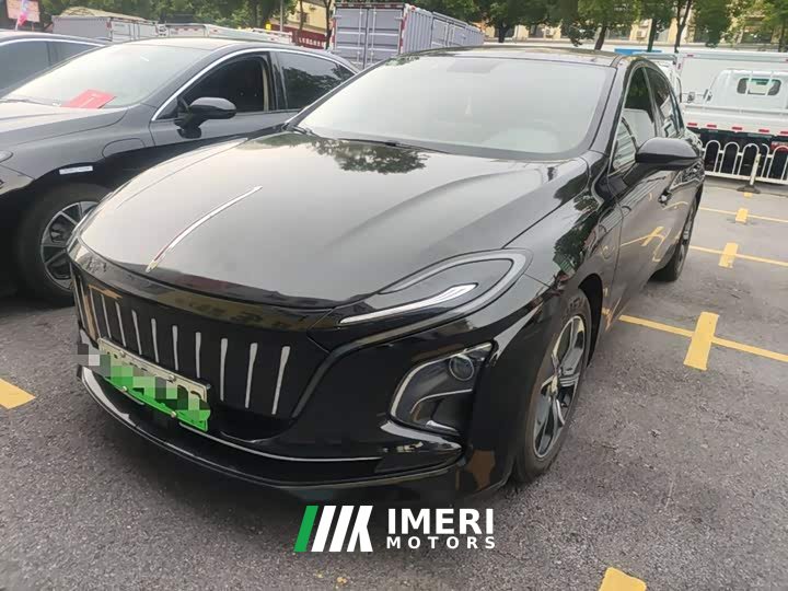 Hongqi E-QM5 facelift basic travel version