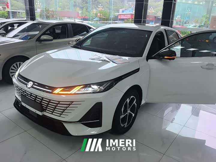 Changan Yiyong Fourth Generation 1.5T 500Bar Dynamic Enjoyment Edition