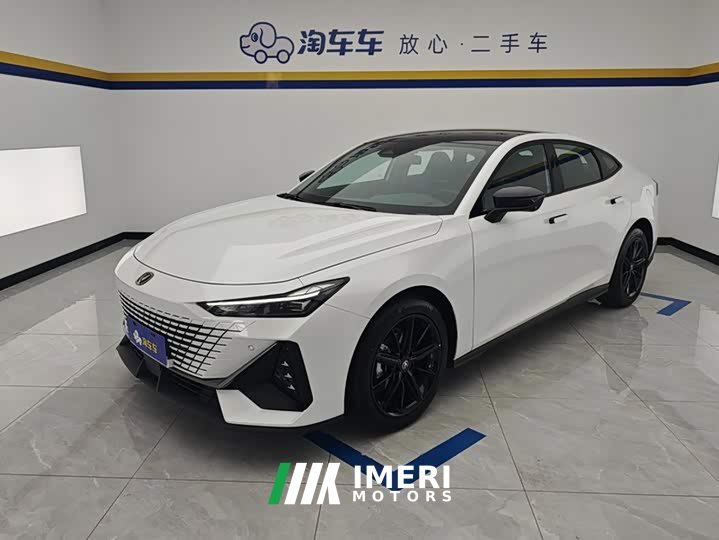 Changan UNI-V 2024 1.5T high-energy version