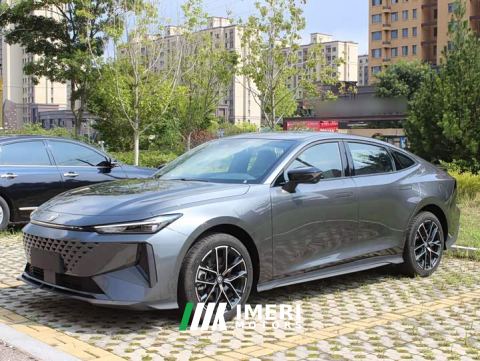 2025 Changan UNI-V Smart Electric iDD Blue Whale Smart Electric iDD 136km Smart Cool Edition - ავტომობილი ჩინეთიდან
