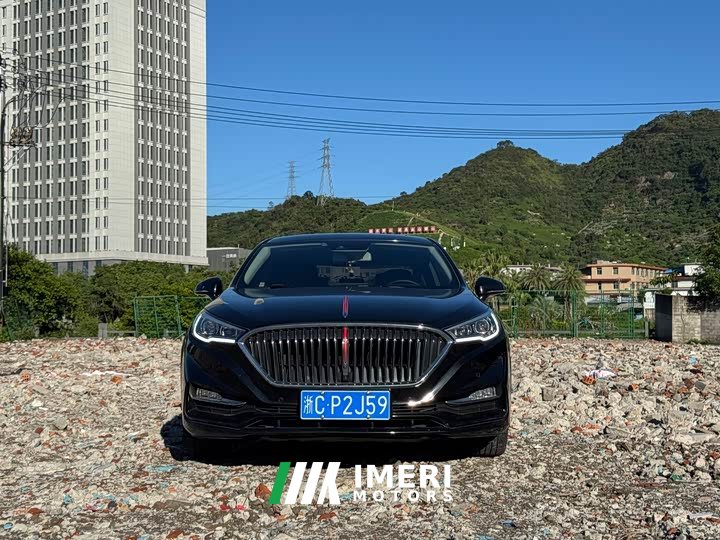 Hongqi H5 2022 Classic 1.8T Automatic Smart Connected Flag Collar Edition