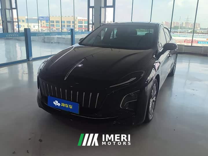 Hongqi E-QM5 2022 431km Charging Enjoyment Edition