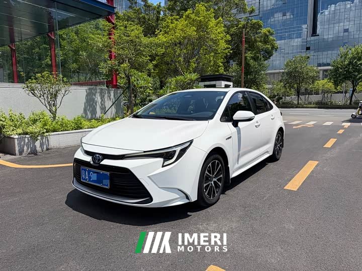Toyota Ralink Intelligent Electric Hybrid Dual Engine 1.8L Deluxe Edition