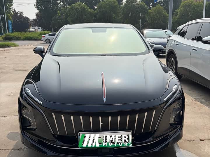 Hongqi E-QM5 560km PLUS