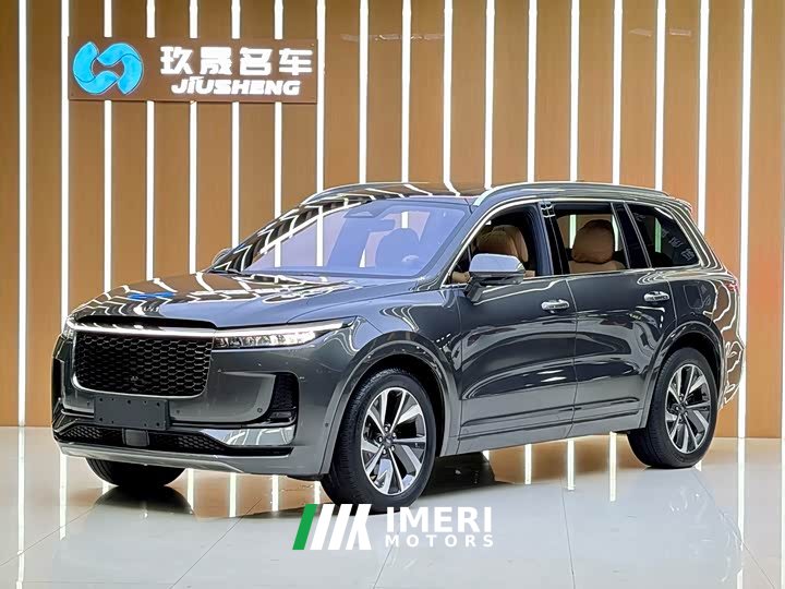 Li Auto Ideal ONE extended range 6-seater version