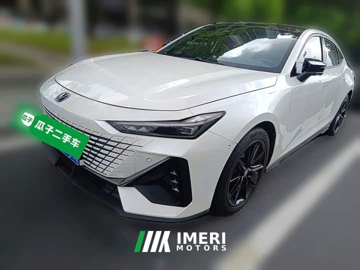 Changan UNI-V 2023 1.5T premium