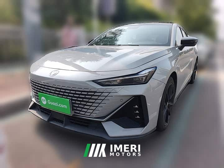 Changan UNI-V 2022 1.5T premium