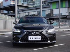 Lexus ES 2022 300h Excellence Edition - ფოტო 2